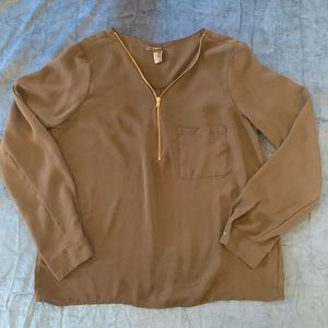 Long sleeve black V-neck blouse